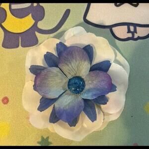 REPLACEMENT FLOWER FOR BUILD A BEAR HELLO KITTY!